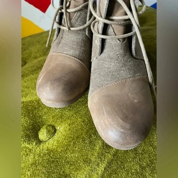 Pierre Dumas Brown Leather Booties Size 8 EUC! 019 - Picture 2 of 6